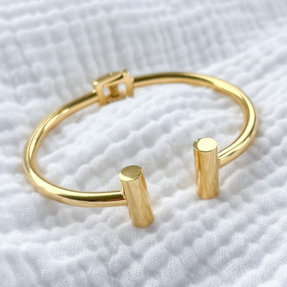 New York Golden Cuff Bracelet