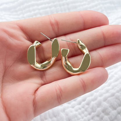 Carolina Chunky Gold Hoop Earrings