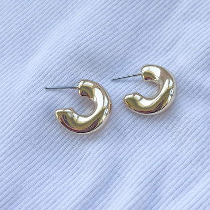 Scotland Small Chunky Gold Hoop Earrings