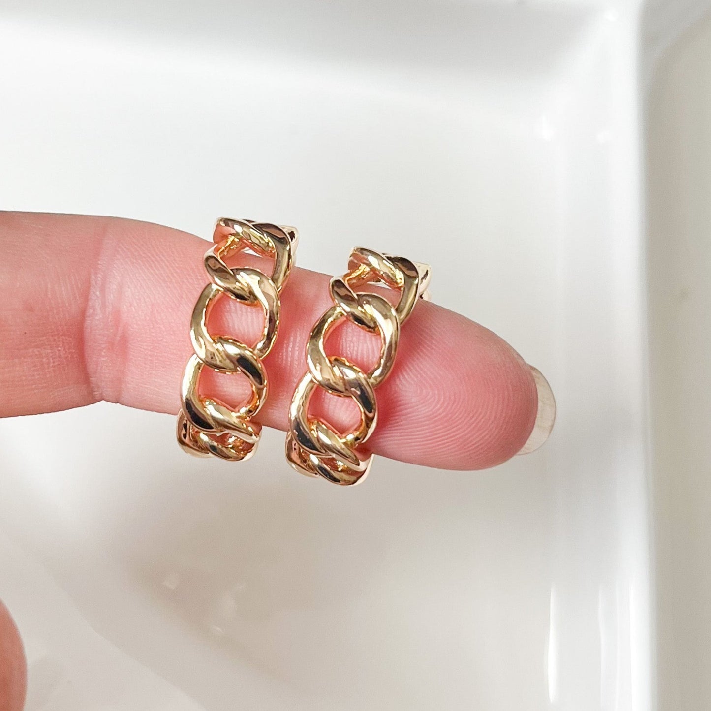 Gold Chain Link Hoop Earrings